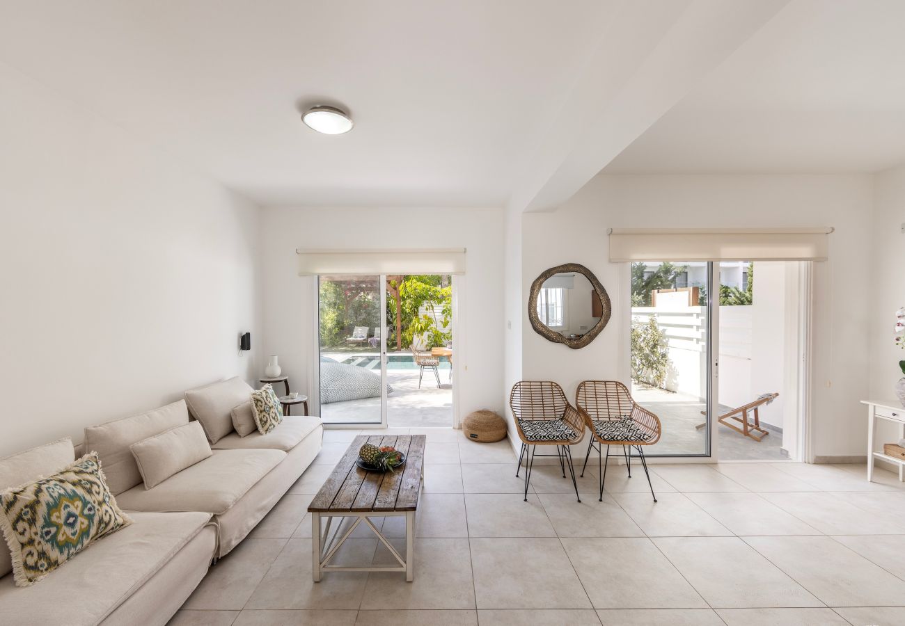 Villa in Protaras - Narcissos Seaside Villa 3