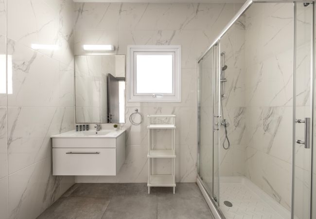 Villa in Ayia Napa - Ayia Napa Bay View Villa 5 Villa in Ayia Napa - Ayia Napa Bay View Villa 5