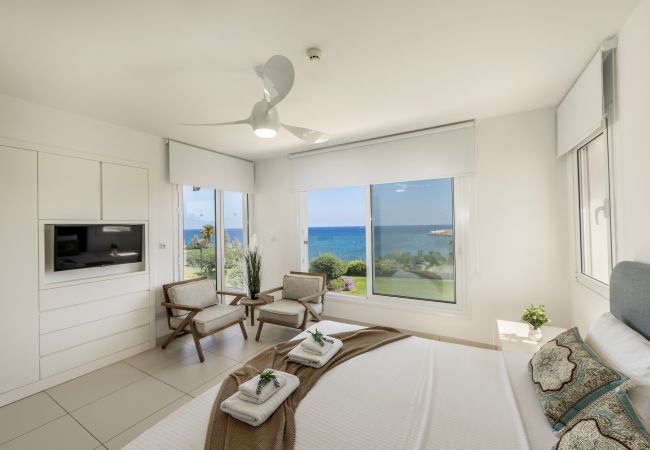 Villa in Protaras - Protaras Sirina Paradise Seafront Villa Villa in Protaras - Protaras Sirina Paradise Seafront Villa