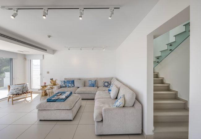 Villa in Protaras - Protaras Sirina Paradise Seafront Villa Villa in Protaras - Protaras Sirina Paradise Seafront Villa