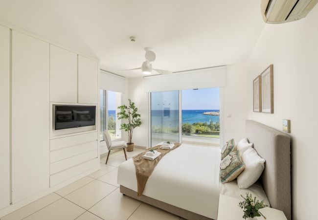 Villa in Protaras - Protaras Sirina Paradise Seafront Villa Villa in Protaras - Protaras Sirina Paradise Seafront Villa