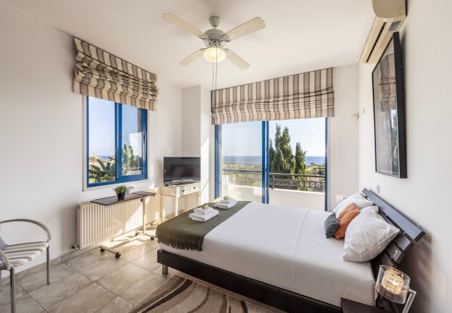 Villa in Ayia Napa - Ayia Napa Sycamore Seaview Villa in Ayia Napa - Ayia Napa Sycamore Seaview
