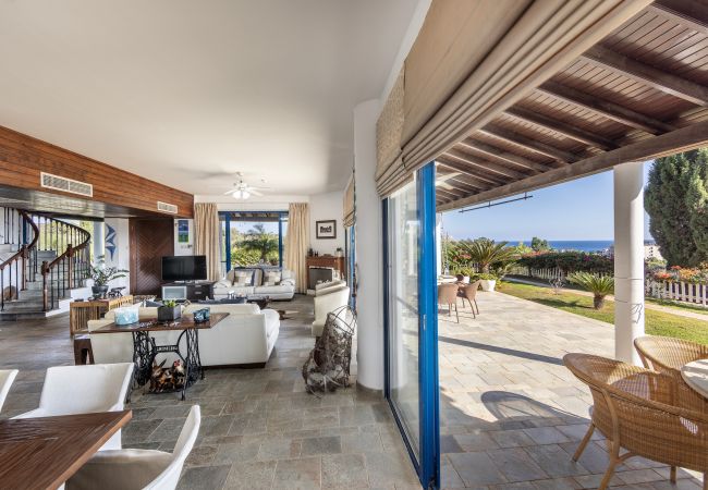 Villa in Ayia Napa - Ayia Napa Sycamore Seaview Villa in Ayia Napa - Ayia Napa Sycamore Seaview