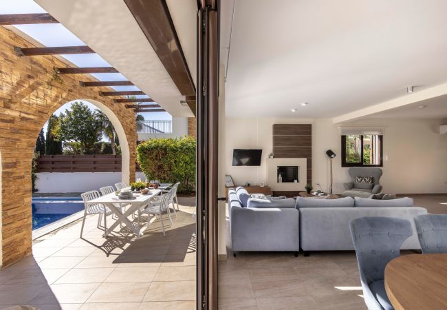 Villa in Ayia Napa - Ayia Napa Ionion Seafront Villa H5 Villa in Ayia Napa - Ayia Napa Ionion Seafront Villa H5