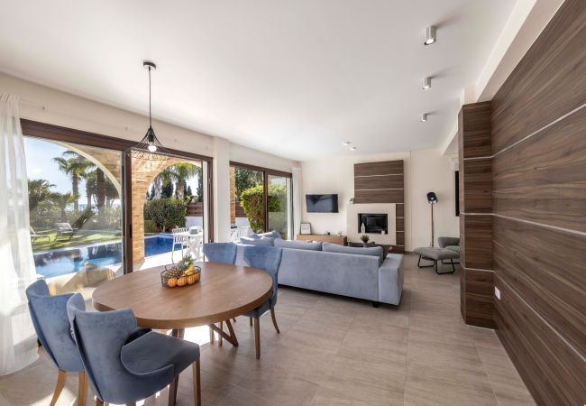 Villa in Ayia Napa - Ayia Napa Ionion Seafront Villa H5 Villa in Ayia Napa - Ayia Napa Ionion Seafront Villa H5