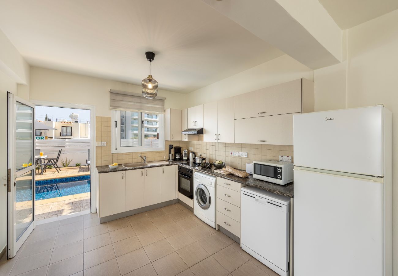 Villa in Protaras - Protaras Villa Cemelia