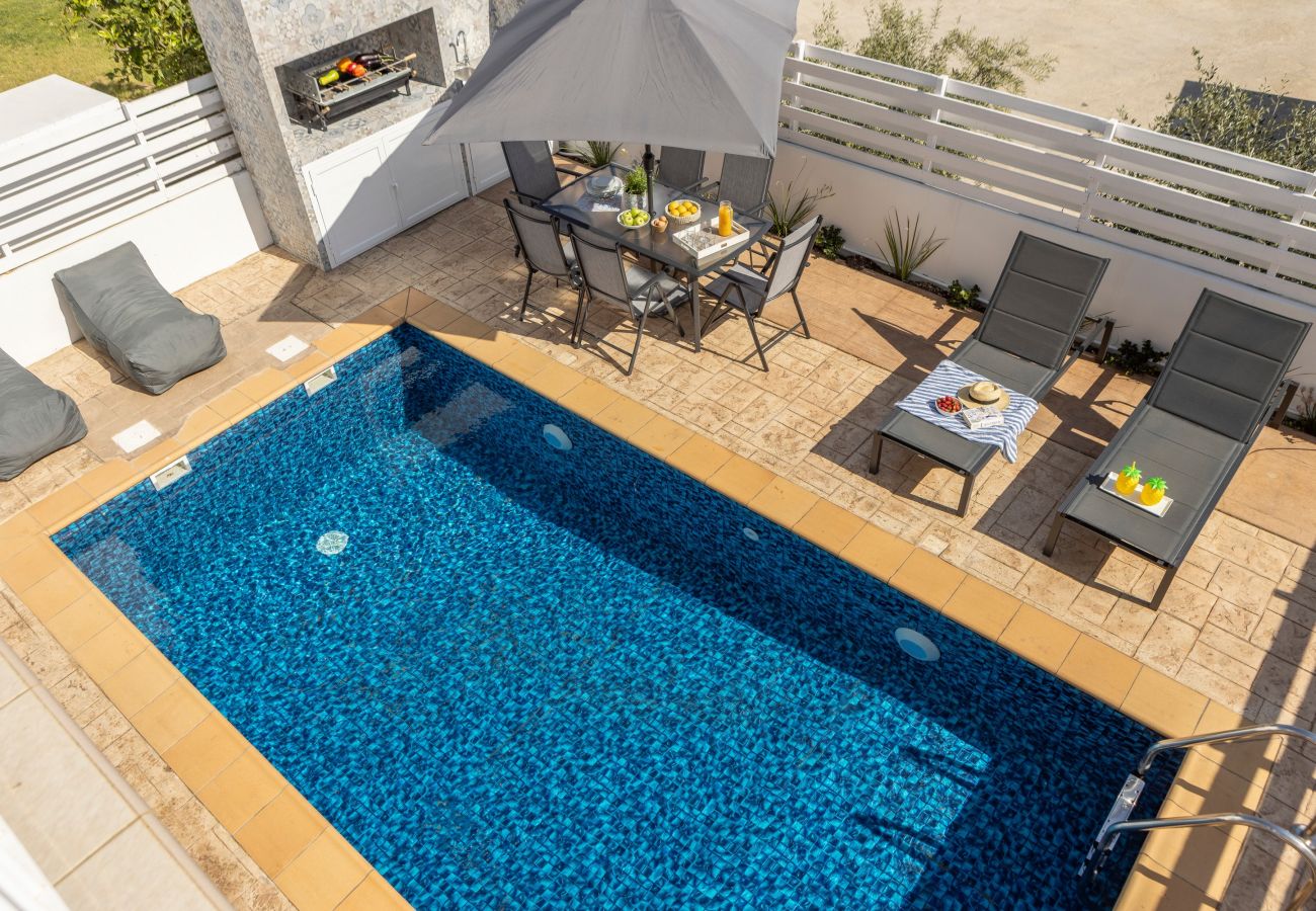 Villa in Protaras - Protaras Villa Cemelia