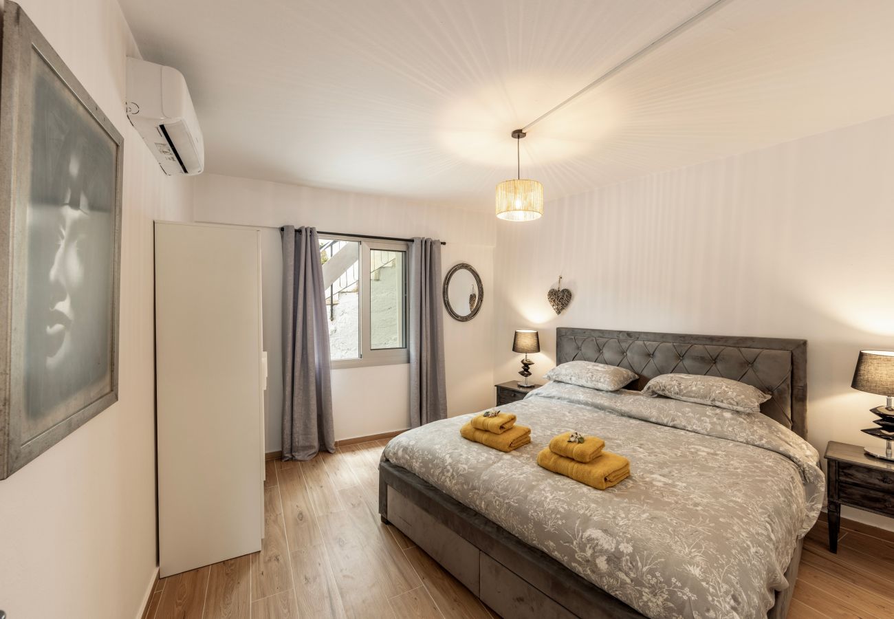 Bungalow in Galata - Galata Watermill Cottage