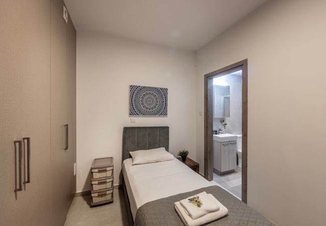 Villa in Ayia Napa - Ayia Napa Luxury Seaside Villa Ionion H15 Villa in Ayia Napa - Ayia Napa Luxury Seaside Villa Ionion H15