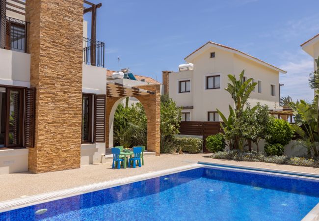 Villa in Ayia Napa - Ayia Napa Luxury Seaside Villa Ionion H15 Villa in Ayia Napa - Ayia Napa Luxury Seaside Villa Ionion H15