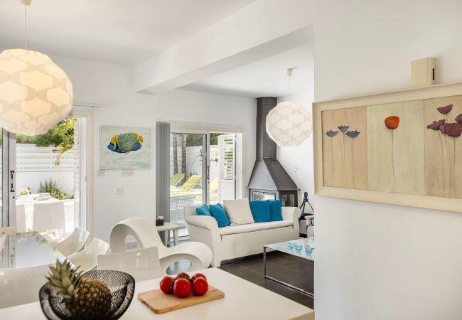 Villa in Protaras - Protaras Seaside Villa Narcissos 16 Villa in Protaras - Protaras Seaside Villa Narcissos 16