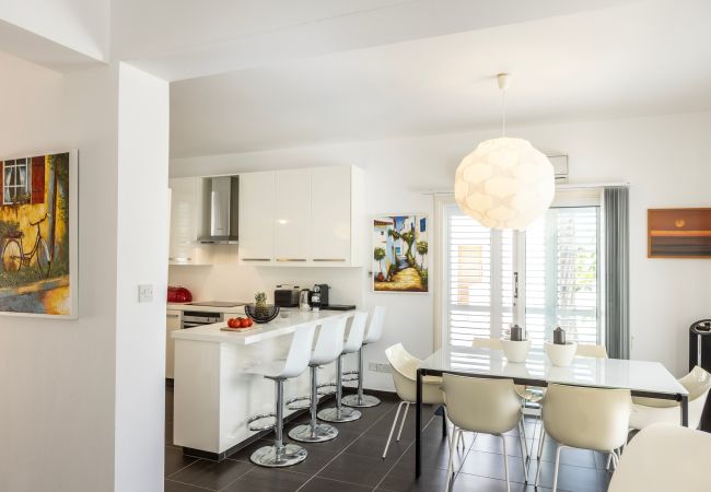 Villa in Protaras - Protaras Seaside Villa Narcissos 16 Villa in Protaras - Protaras Seaside Villa Narcissos 16