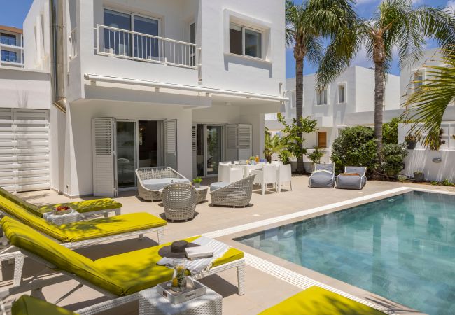 Villa in Protaras - Protaras Seaside Villa Narcissos 16 Villa in Protaras - Protaras Seaside Villa Narcissos 16