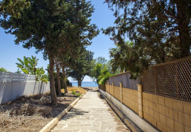 Villa in Pervolia - Larnaca Seaside villa Marina 43 Villa in Pervolia - Larnaca Seaside villa Marina 43