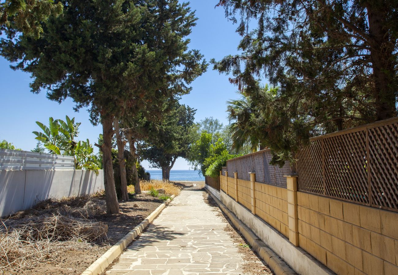 Villa in Pervolia - Larnaca Seaside villa Marina 43
