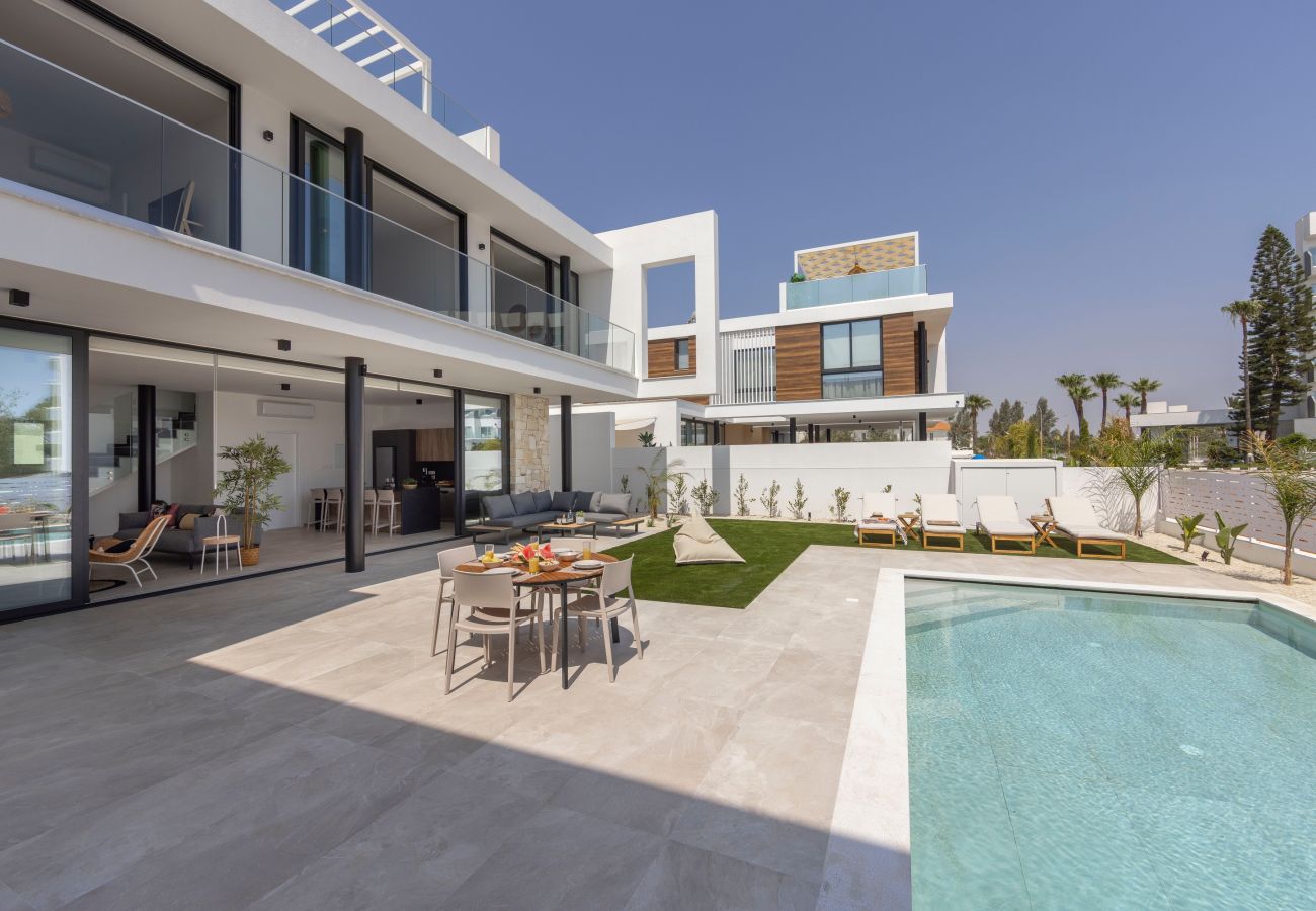 Villa in Protaras - Protaras Aqua Pearl Villa 3