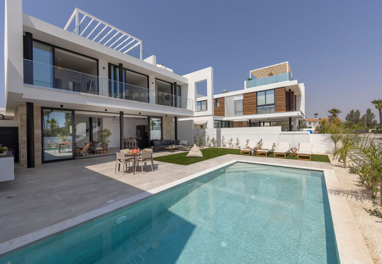 Villa in Protaras - Protaras Aqua Pearl Villa 3