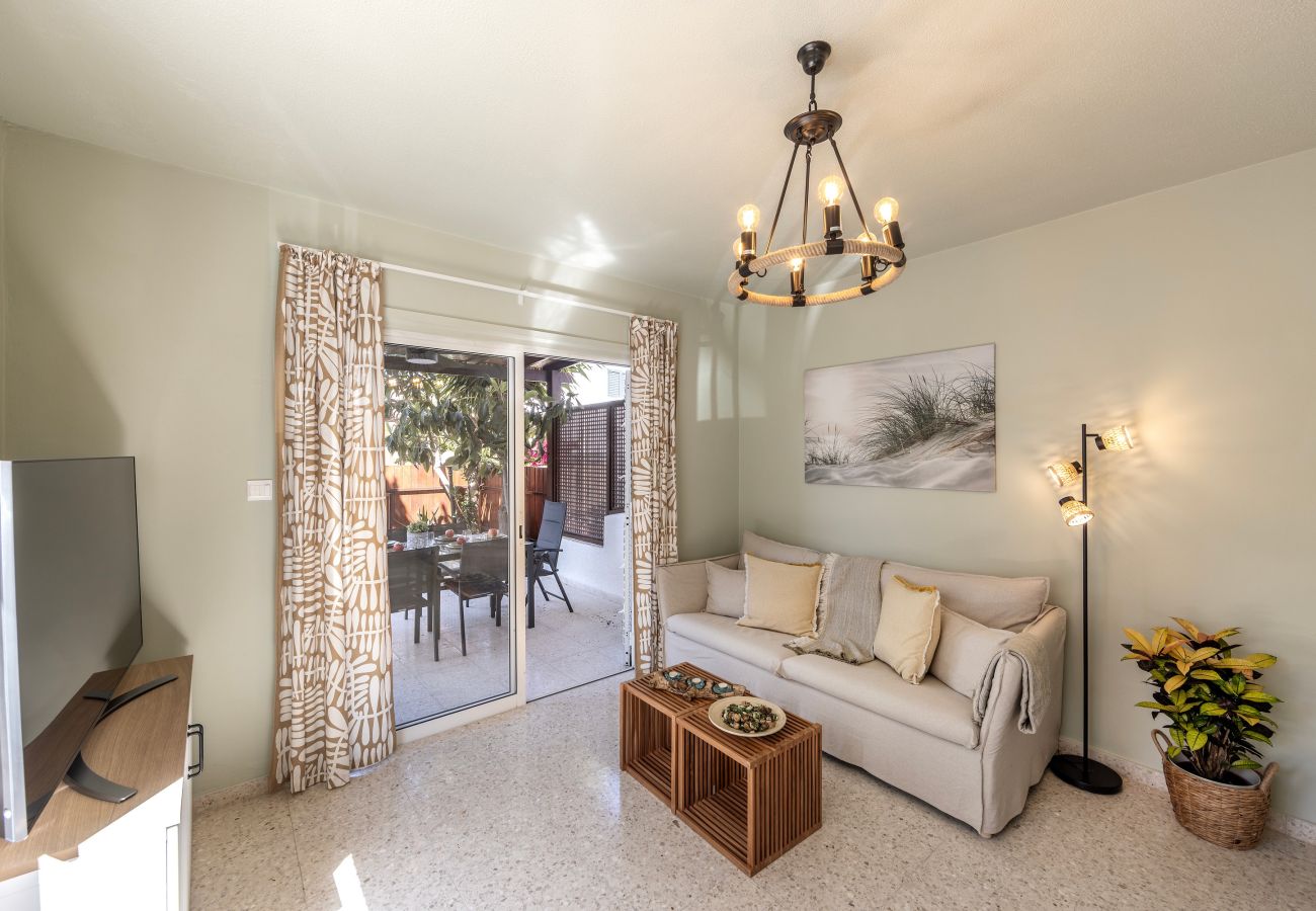 Villa in Pervolia - Larnaca Oneiro Seaside Villa