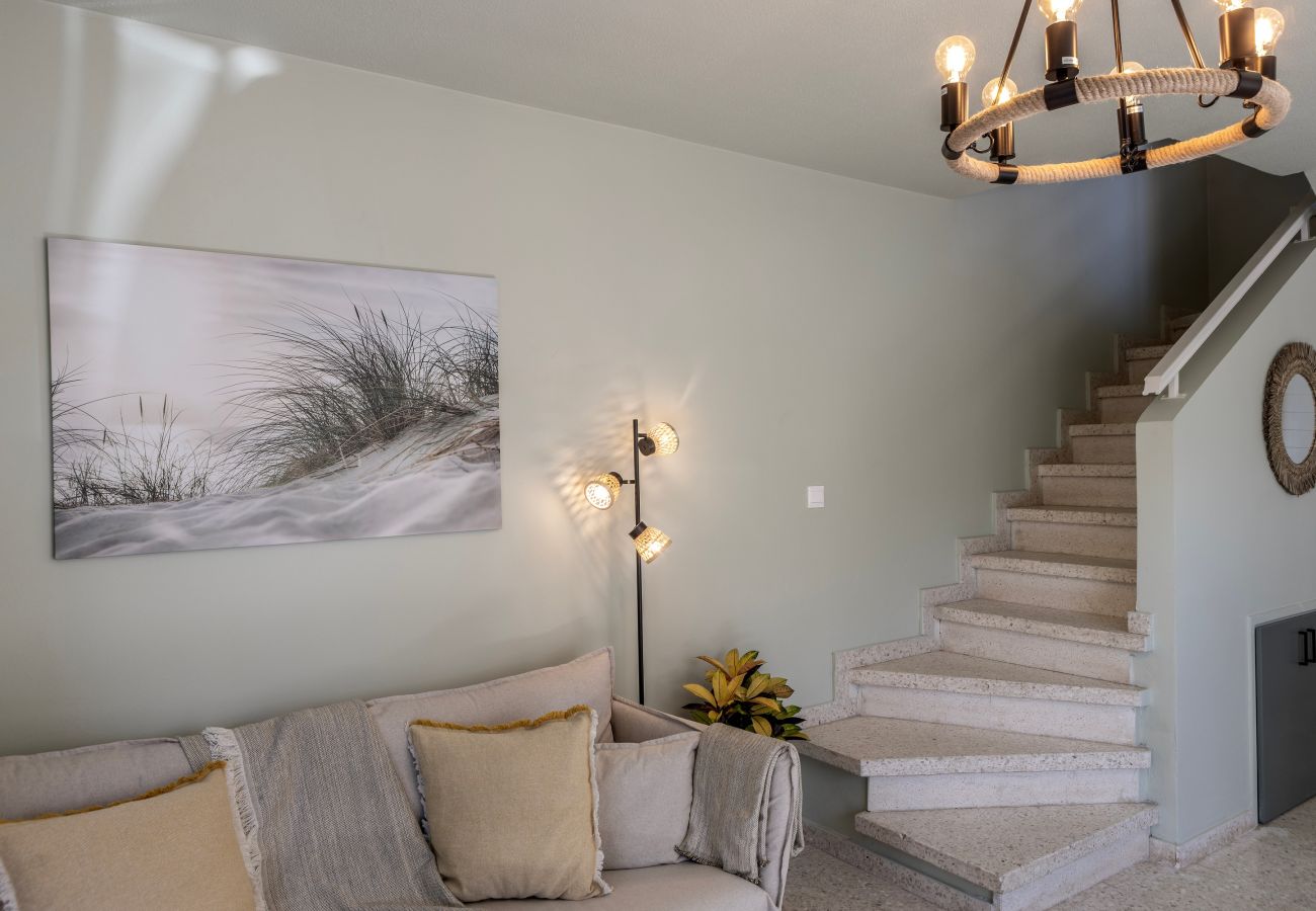 Villa in Pervolia - Larnaca Oneiro Seaside Villa