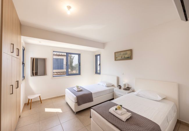 Villa in Protaras - Protaras Seaside Villa Protamare 32 Villa in Protaras - Protaras Seaside Villa Protamare 32