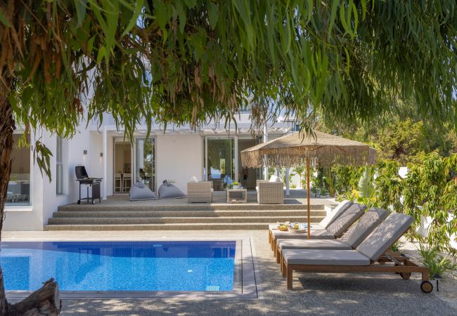 Villa in Protaras - Protaras Leomi Seaside Villa Villa in Protaras - Protaras Leomi Seaside Villa