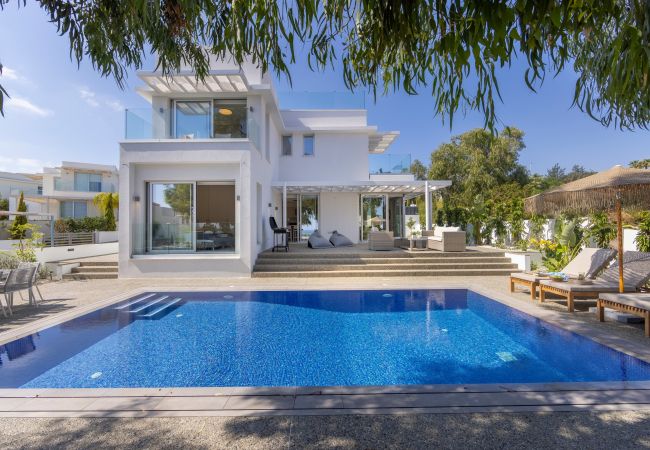 Villa in Protaras - Protaras Leomi Seaside Villa Villa in Protaras - Protaras Leomi Seaside Villa