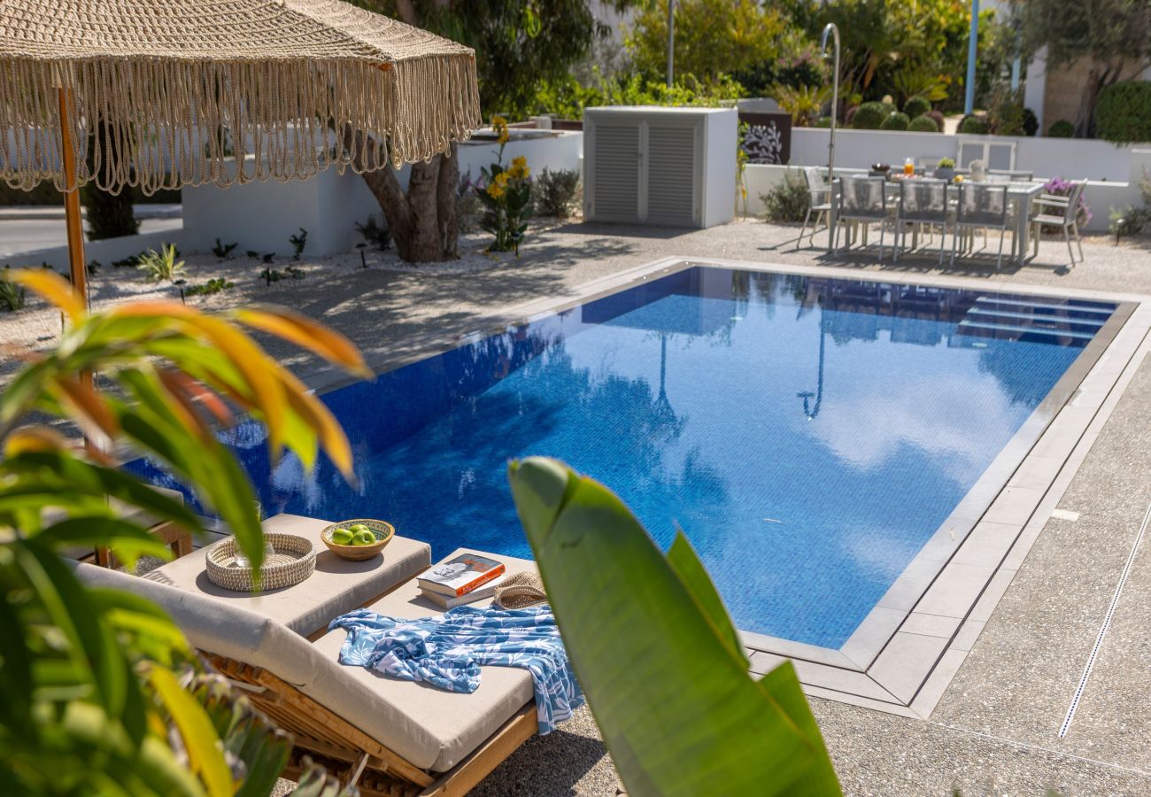 Villa in Protaras - Protaras Leomi Seaside Villa