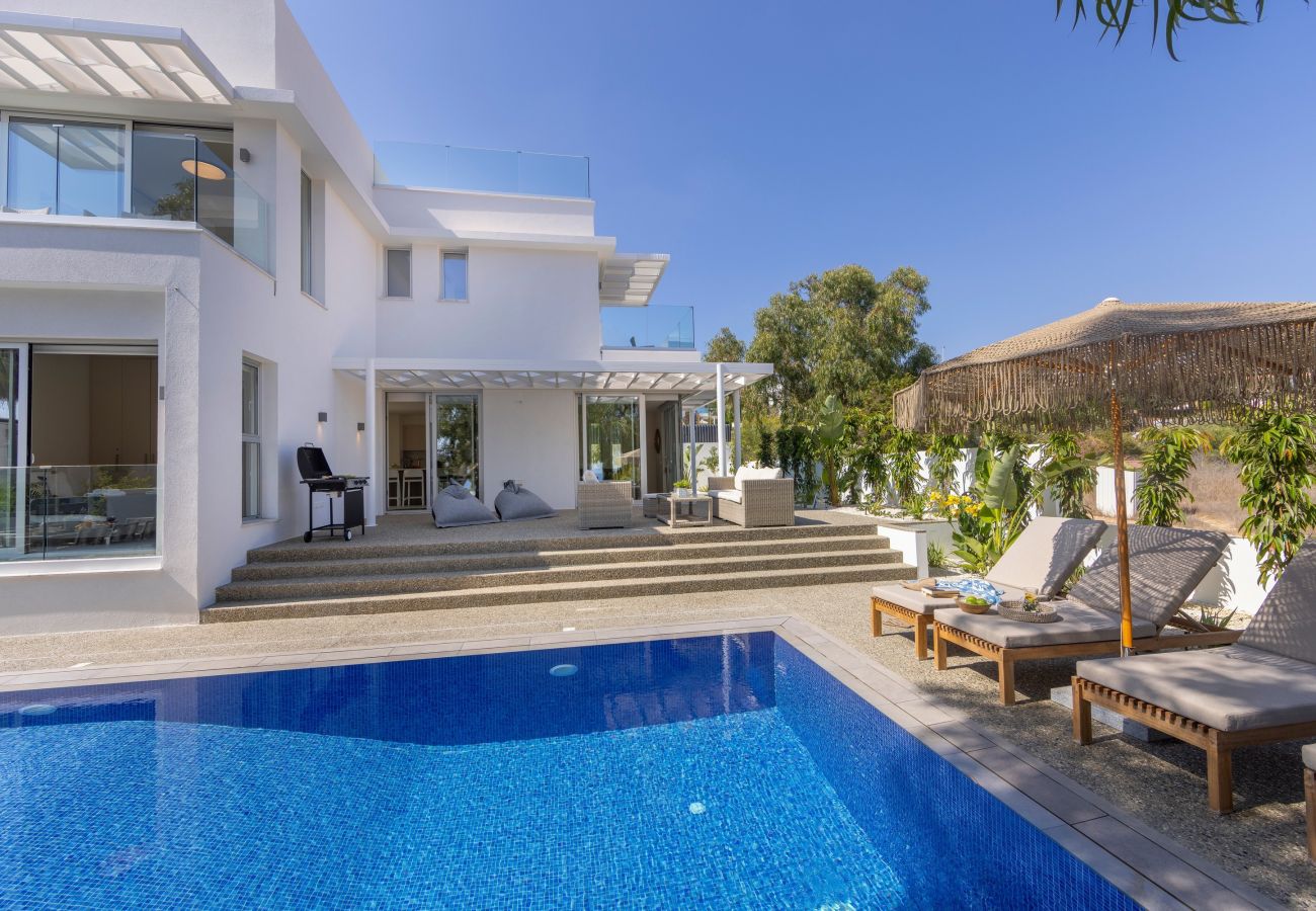 Villa in Protaras - Protaras Leomi Seaside Villa