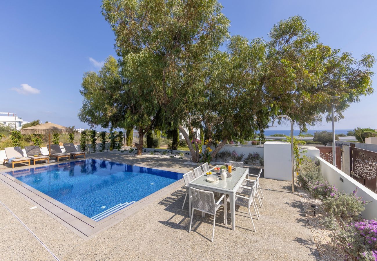 Villa in Protaras - Protaras Leomi Seaside Villa