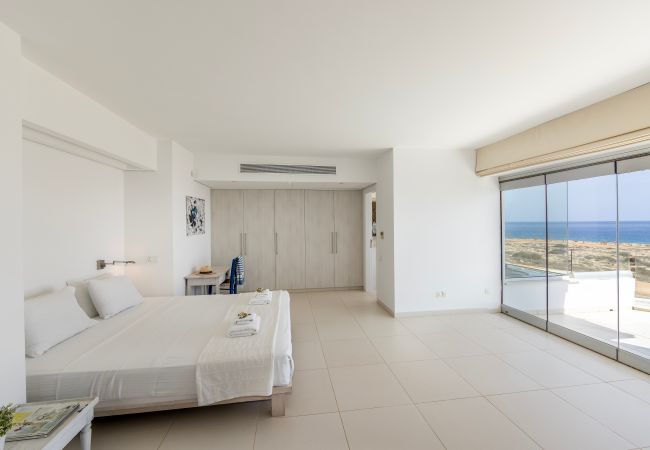 Villa in Protaras - Protaras Seafront Villa AleMar Villa in Protaras - Protaras Seafront Villa AleMar