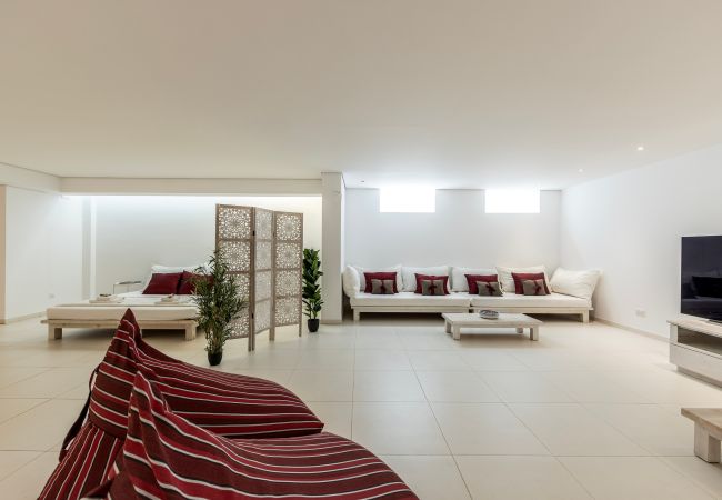 Villa in Protaras - Protaras Seafront Villa AleMar Villa in Protaras - Protaras Seafront Villa AleMar