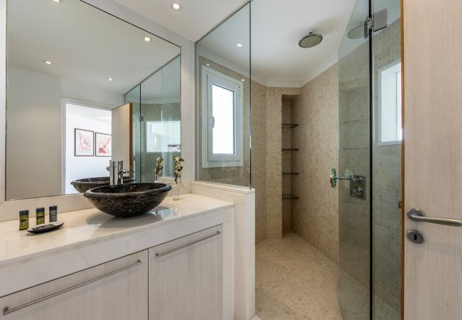 Villa in Protaras - Protaras Seafront Villa AleMar Villa in Protaras - Protaras Seafront Villa AleMar