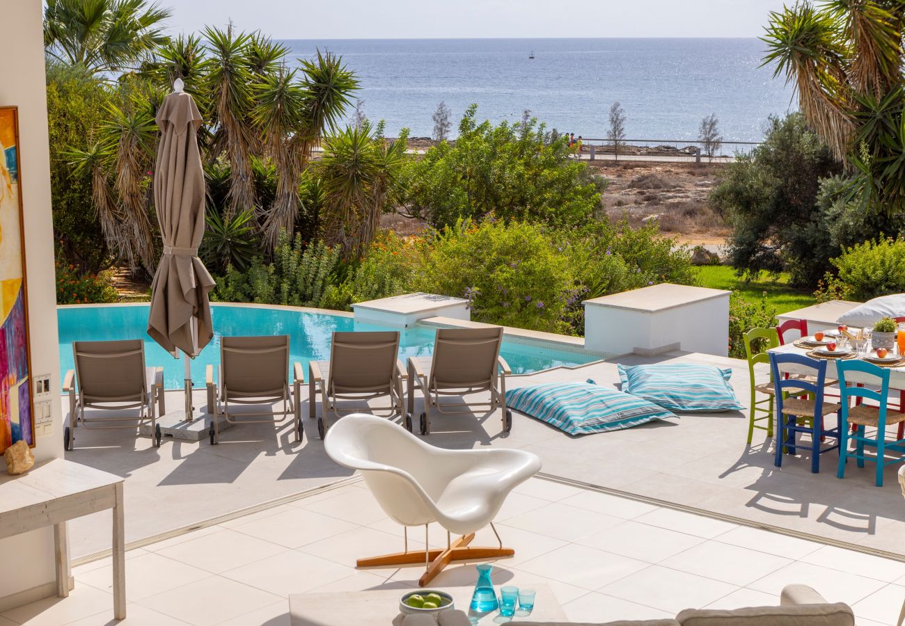 Villa in Protaras - Protaras Seafront Villa AleMar