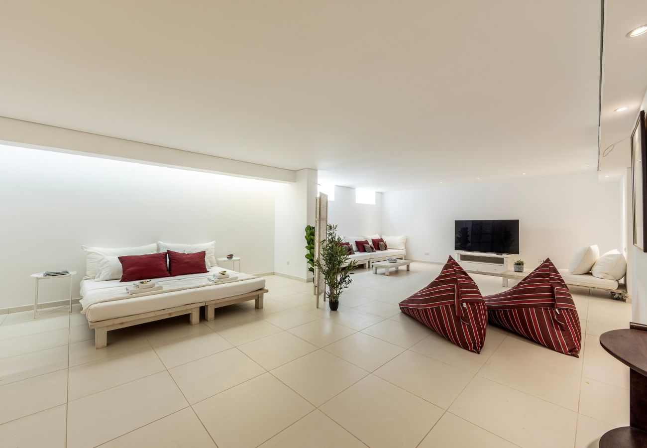 Villa in Protaras - Protaras Seafront Villa AleMar