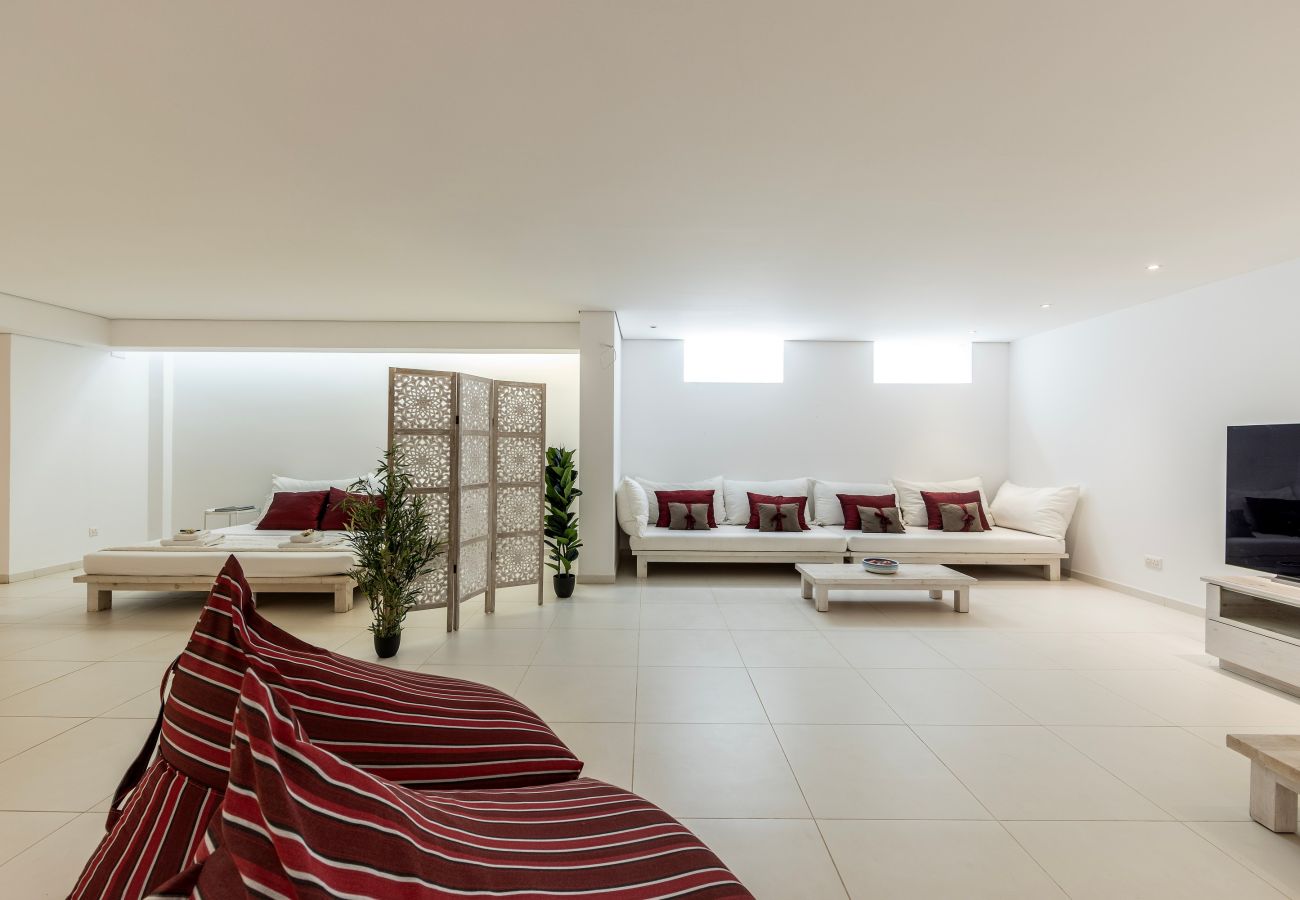 Villa in Protaras - Protaras Seafront Villa AleMar