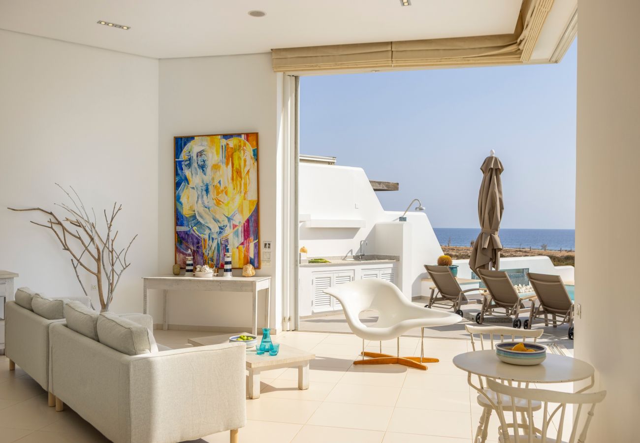 Villa in Protaras - Protaras Seafront Villa AleMar