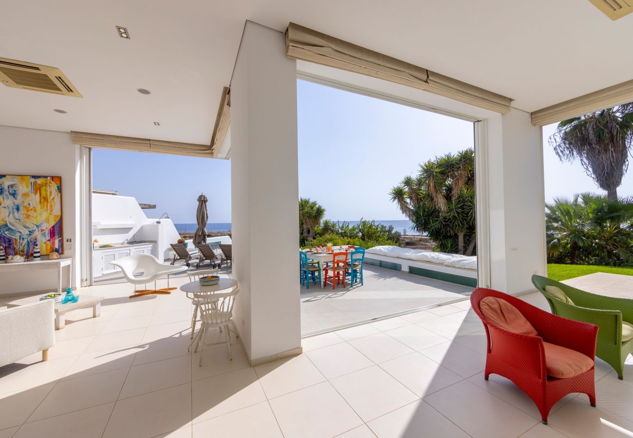 Villa in Protaras - Protaras Seafront Villa AleMar