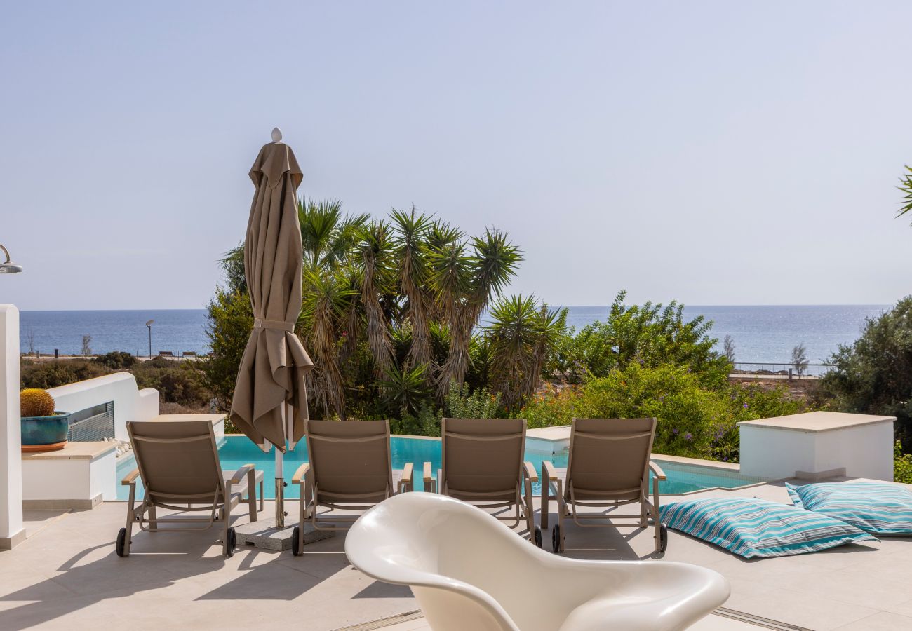 Villa in Protaras - Protaras Seafront Villa AleMar