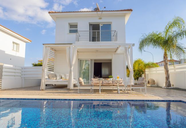 Villa in Protaras - Protaras Villa Alina