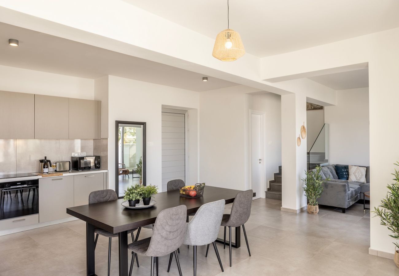 Villa in Protaras - Protaras Seaside Villa Hestia A6