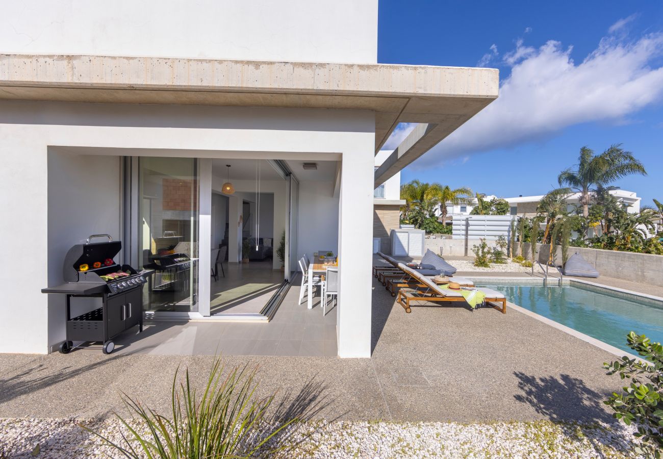 Villa in Protaras - Protaras Seaside Villa Hestia A6