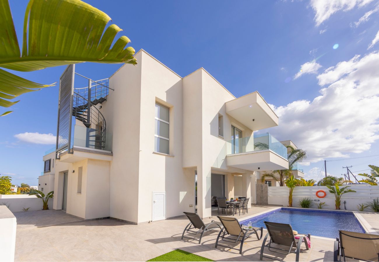 Villa in Protaras - Protaras Sol e Mar Villa 2