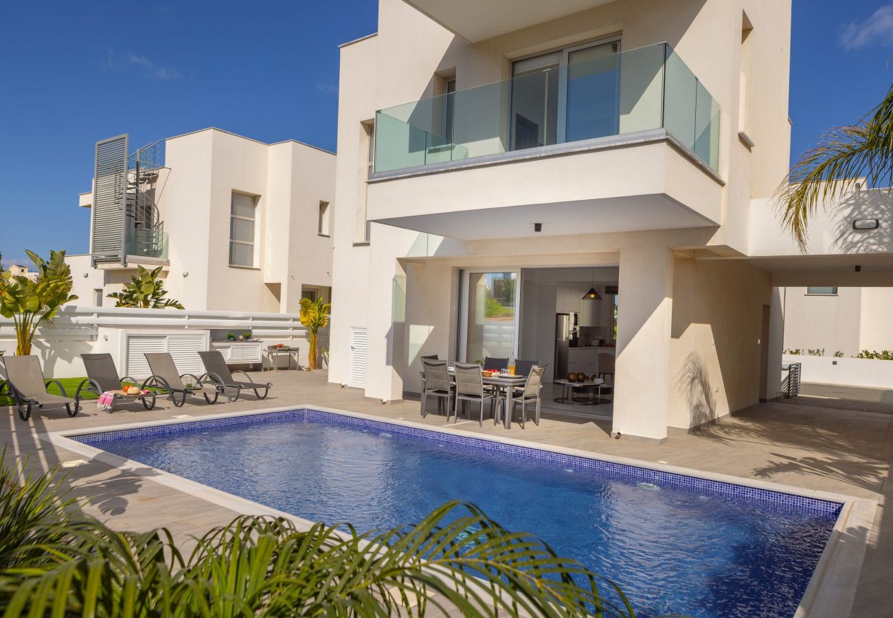 Villa in Protaras - Protaras Sol e Mar Villa 2