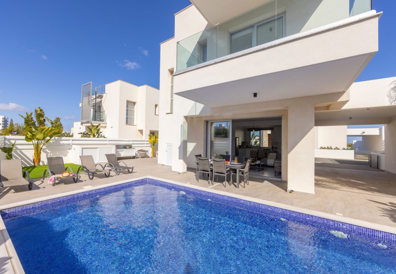 Villa in Protaras - Protaras Sol e Mar Villa 2