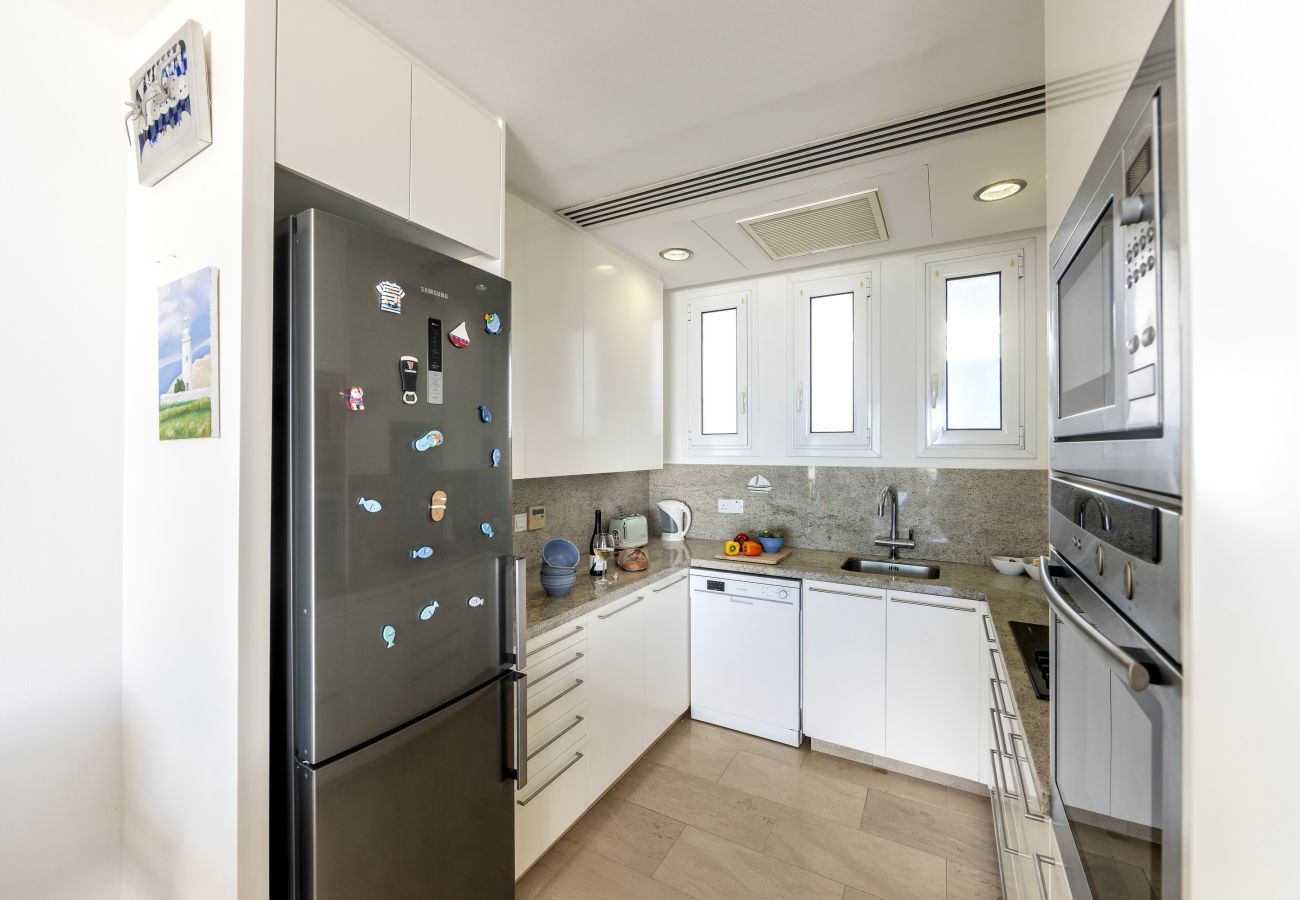 Villa in Protaras - Protaras Seafront Villa Galene Del Mar