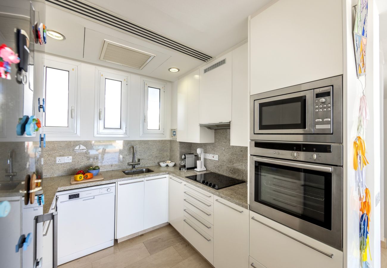 Villa in Protaras - Protaras Seafront Villa Galene Del Mar