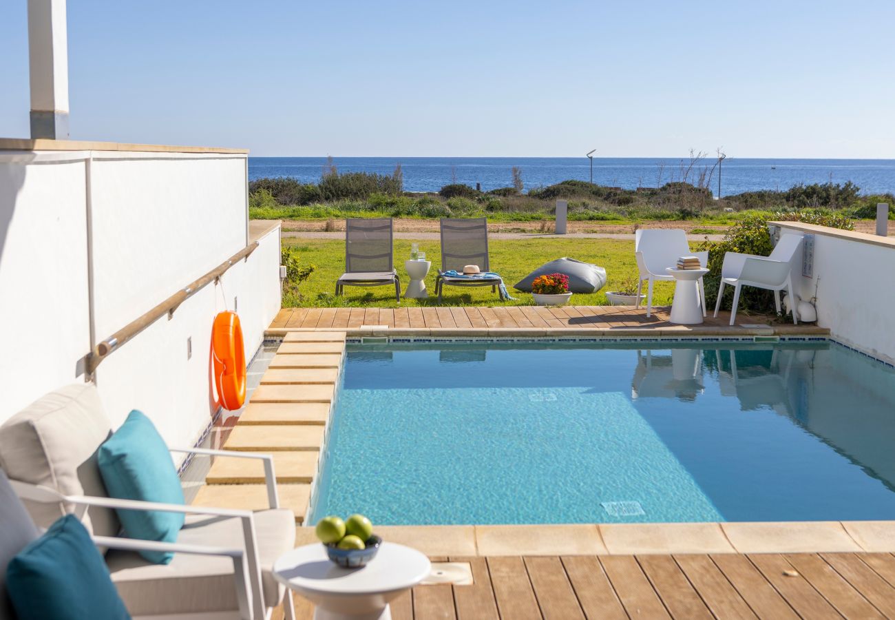 Villa in Protaras - Protaras Seafront Villa Galene Del Mar