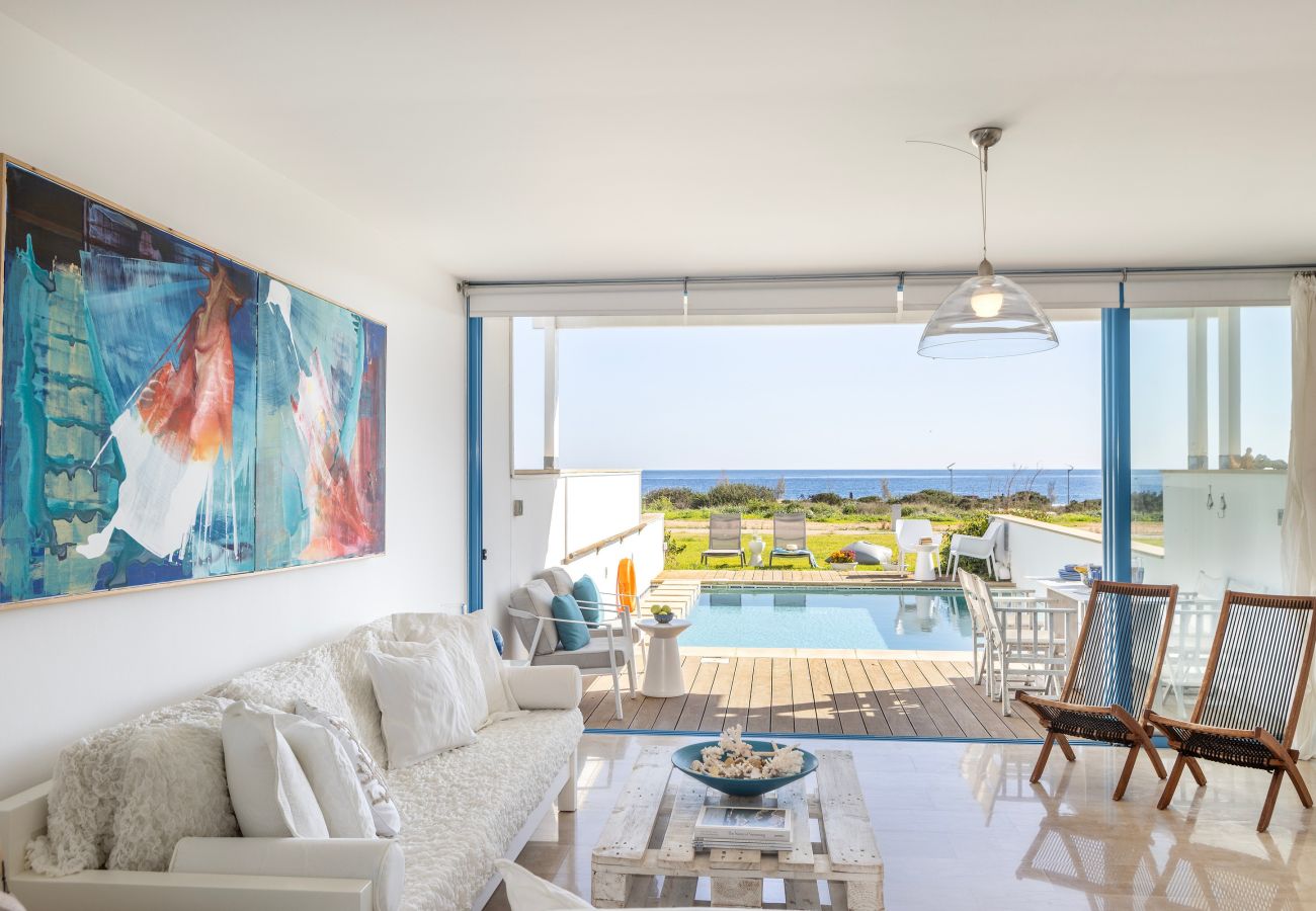 Villa in Protaras - Protaras Seafront Villa Galene Del Mar
