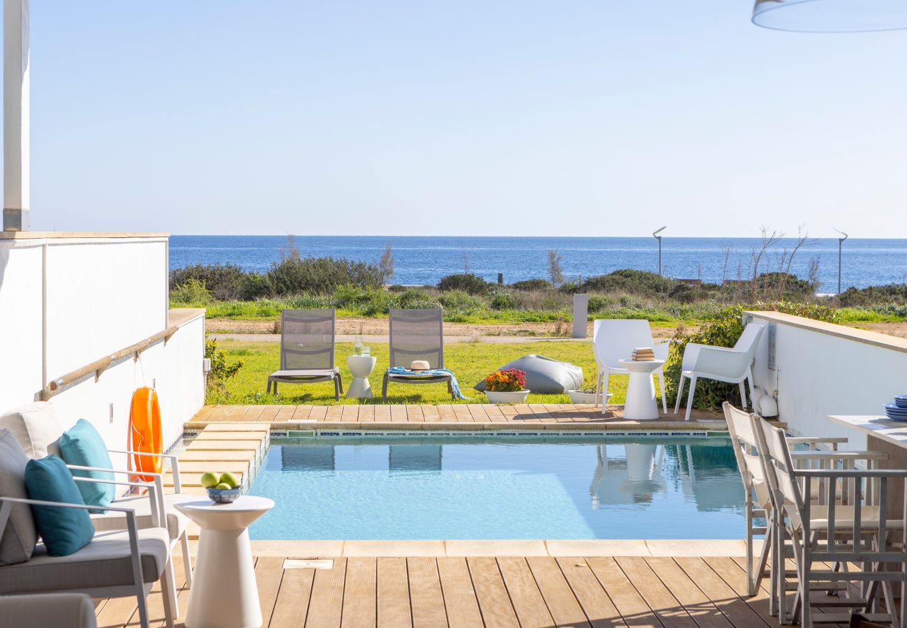 Villa in Protaras - Protaras Seafront Villa Galene Del Mar