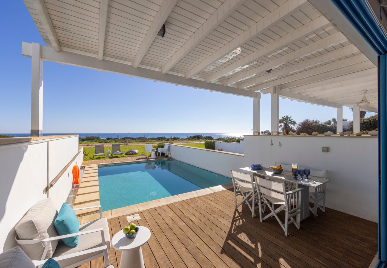 Villa in Protaras - Protaras Seafront Villa Galene Del Mar